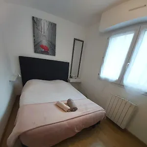 T2 Parking à Réserver Wi-fi 10' à Pied Du Port Appartement Vannes